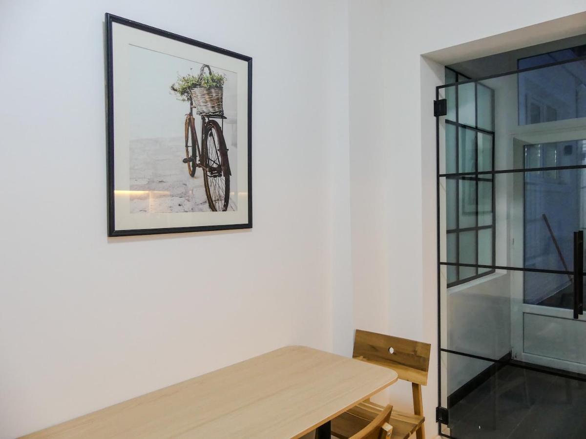 Cosy Appartement Met Tuin In Centrum Antwerpen Gratis Parking Free Parking! Exterior foto